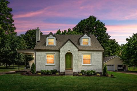3247 Lakeshore Dr, Old Hickory, TN 37138