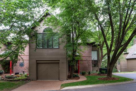 712 Harpeth Trace Dr, Nashville, TN 37221
