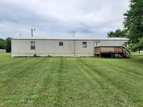 2006 Flat Woods Rd, Lebanon, TN 37090