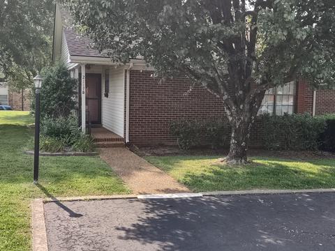 2117 Mockingbird Ln #d, Springfield, TN 37172