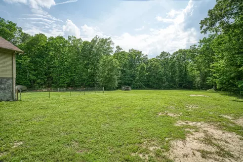 1323 Pilgrim Dr, Grimsley, TN 38565 photo 21