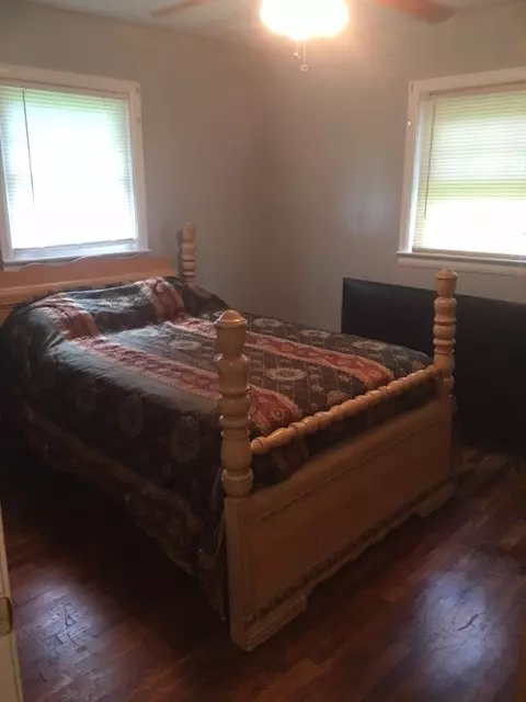 216 Vine Cir, Loretto, TN 38469 photo 2
