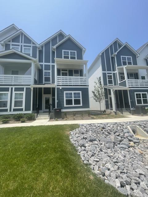 302 Williams Ave #118, Madison, TN 37115