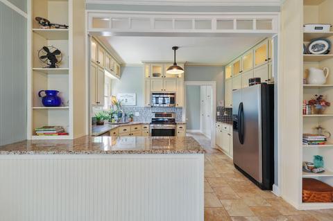 522 E College St, Murfreesboro, TN 37130 photo 17