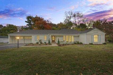 417 N Russell St, Portland, TN 37148