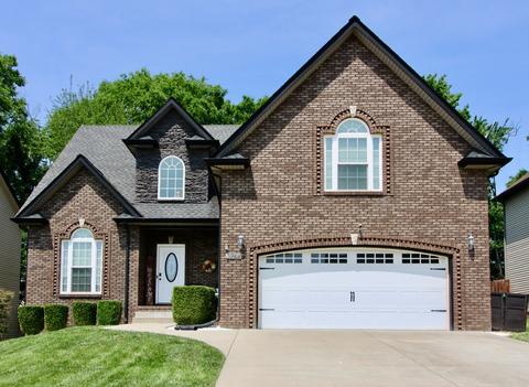 3744 Windmill Dr, Clarksville, TN 37040