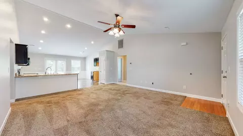 6025 Chickadee Cir, Spring Hill, TN 37174 photo 6