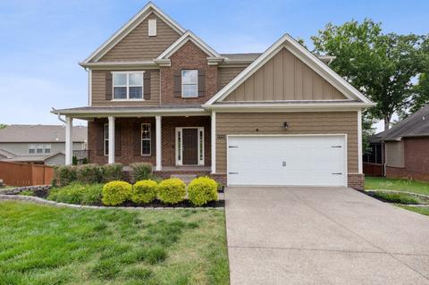 4318 Silver Oaks Dr, Smyrna, TN 37167