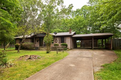 6716 Woodland Park Cir, Nunnelly, TN 37137
