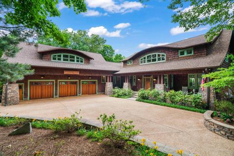 306 Fire Lake Dr, Manchester, TN 37355