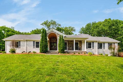 5924 Robert E Lee Dr, Nashville, TN 37215