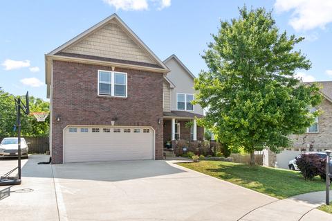 1708 Winterhaven Ct, Clarksville, TN 37042