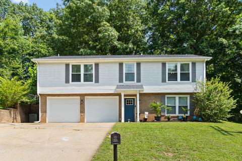 347 Randell Dr, Clarksville, TN 37042