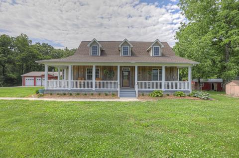 1421 Pea Ridge Rd, Manchester, TN 37355