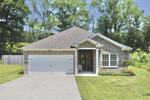 602 Fredericksburg Dr, Gallatin, TN 37066