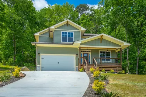 439 Glenhill Dr, Chattanooga, TN 37415