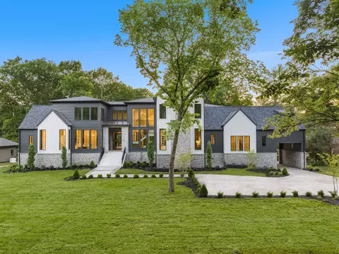 6044 Bresslyn Rd, Nashville, TN 37205