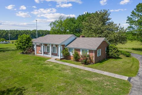 4487 Old Smithville Rd, Mcminnville, TN 37110