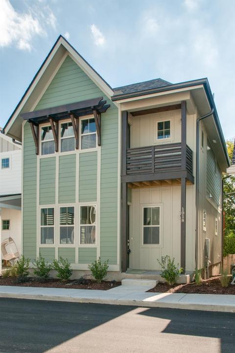 1018 Treaty Oaks Dr, Nashville, TN 37209