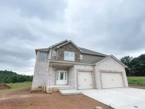 200 Griffey Ests, Clarksville, TN 37042