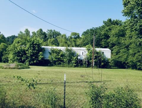 532 Chapmansboro Rd, Ashland City, TN 37015