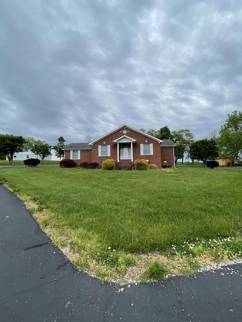 4685 Highway 52 E, Lafayette, TN 37083