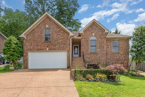 916 Carlisle Ct S, Nashville, TN 37214