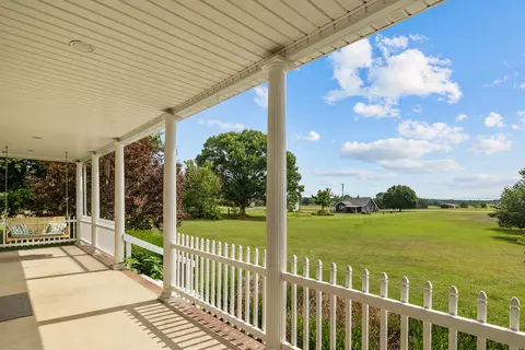 2215 Sylvia Rd, Dickson, TN 37055 photo 4