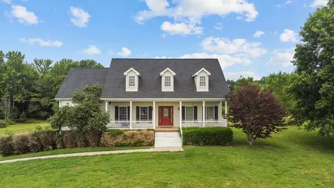 2215 Sylvia Rd, Dickson, TN 37055 photo 2