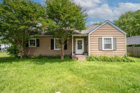 1805 Thompson Dr, Columbia, TN 38401