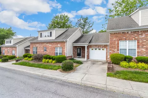 213 Med Park Dr, Clarksville, TN 37043
