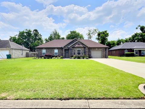 7845 Ellen Dr, Smyrna, TN 37167