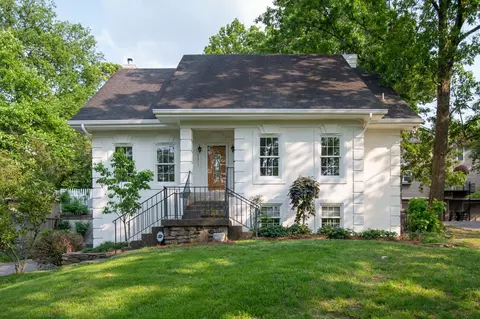 3311 Orleans Dr, Nashville, TN 37212