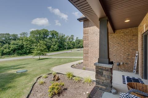 1104 Proud Eagle Dr, Eagleville, TN 37060 photo 3