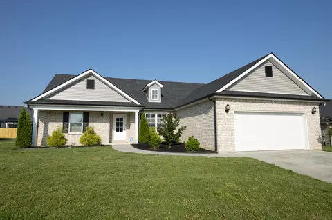 191 Spring Breeze Dr, Tullahoma, TN 37388