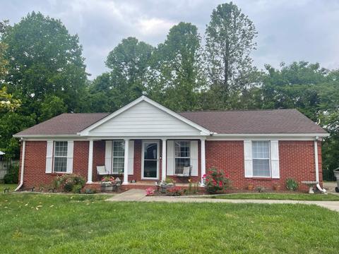309 Eisenhower Dr, Ashland City, TN 37015