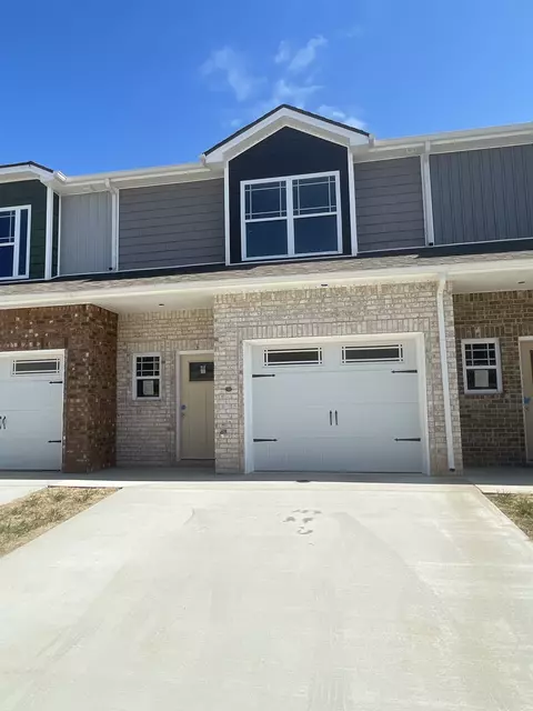 345 Fallow Cir, Clarksville, TN 37040