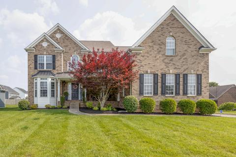 3008 Manchester Dr N, Spring Hill, TN 37174