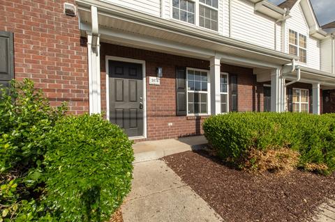 3074 George Buchanan Dr, La Vergne, TN 37086