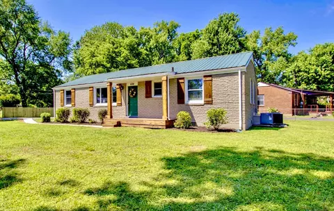 604 Cardinal Dr, Murfreesboro, TN 37130