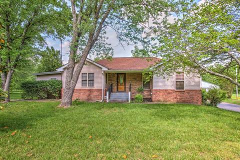 1113 Harsh Ln, Castalian Springs, TN 37031