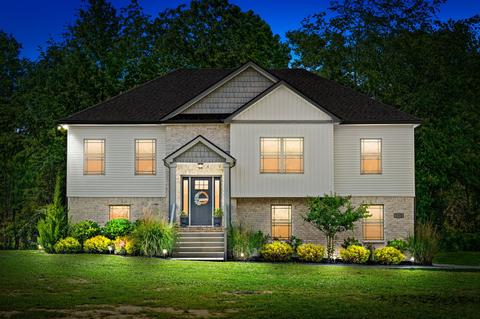 1332 Morning Star Dr, Clarksville, TN 37042