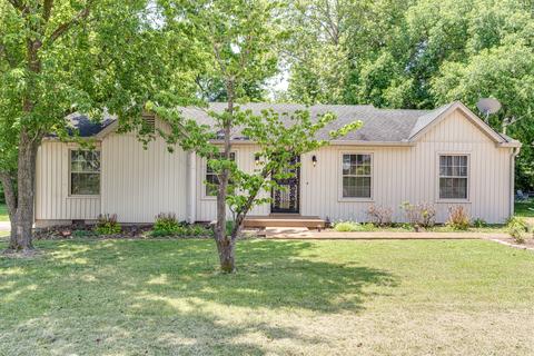 164 Timberlake Dr, Hendersonville, TN 37075