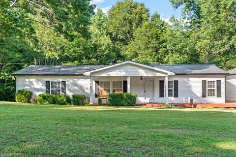 1065 Holcomb Cir, Kingston Springs, TN 37082