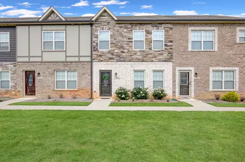 175 Dundee Dr, Clarksville, TN 37043