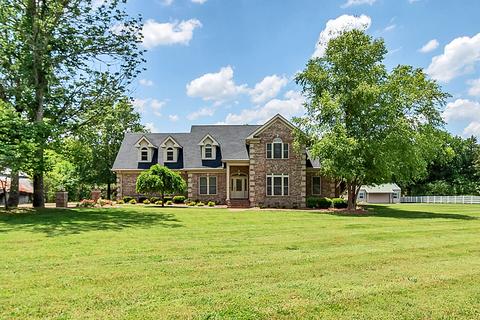 3555 Coble Rd, Lewisburg, TN 37091