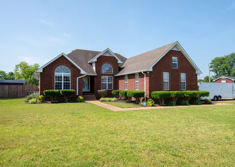 227 Bluefield Ln, Lebanon, TN 37087