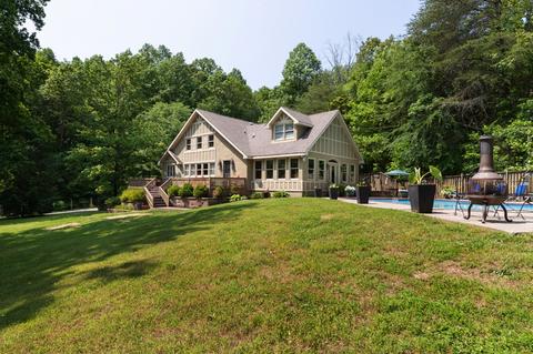 8561 Cub Creek Rd, Nashville, TN 37209