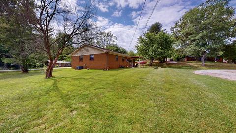 102 Sherry Ln, Dickson, TN 37055 photo 9