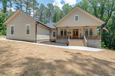 1869 Tom Austin Hwy, Greenbrier, TN 37073
